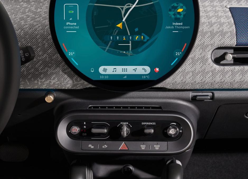 跟长城合作宝马mini的纯电车型将会在国内生产远销全球