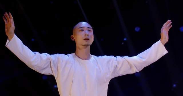 《舞蹈风暴2》名场面来了!王韬瑞空中一跃成就巅峰