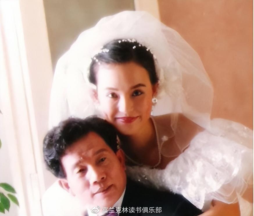 一代女神翁静晶和陈百强传绯闻20岁嫁导演55岁再嫁赌王家族