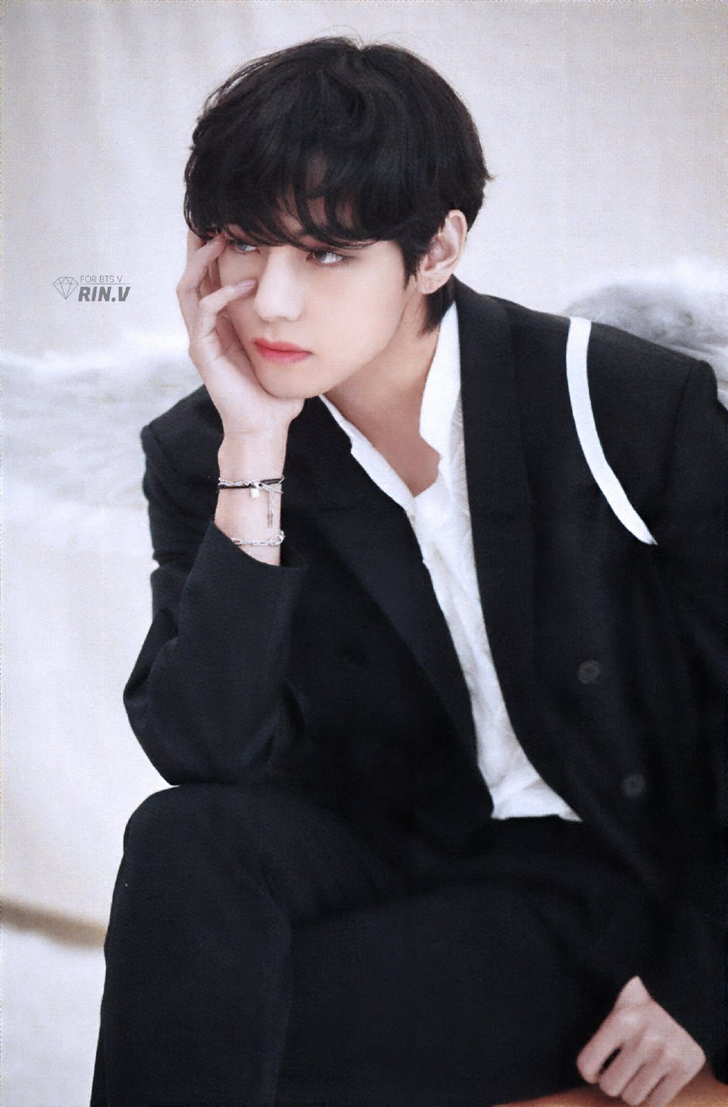 hybe方时赫将出售sm股份,通过拉踩bts的方式,去保持自己的体面|韩元