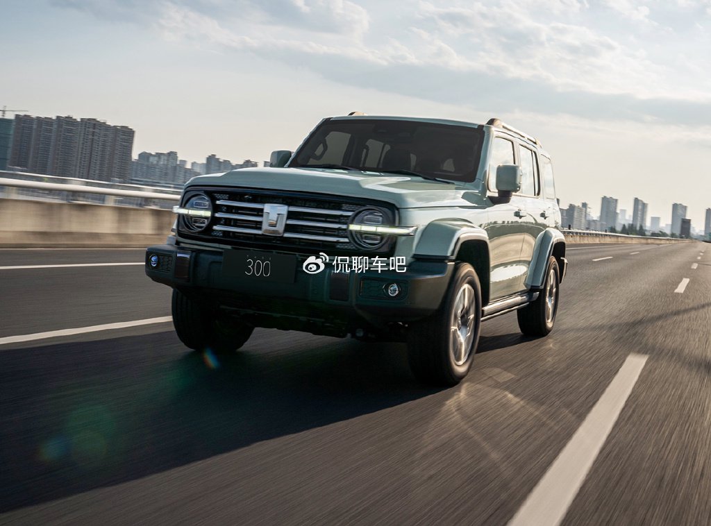 长城坦克300新车上市售价1998万元起性价比如何值得购买吗