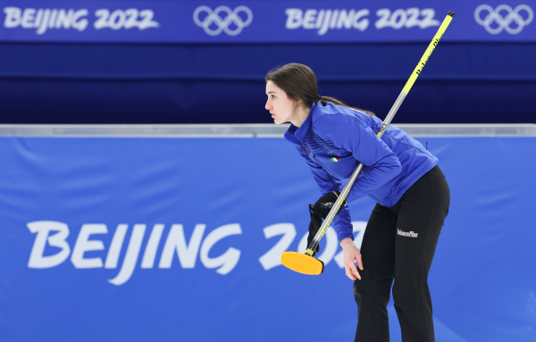 （北京冬奥会）冰壶——混双循环赛：意大利队胜瑞士队休闲区蓝鸢梦想 - Www.slyday.coM