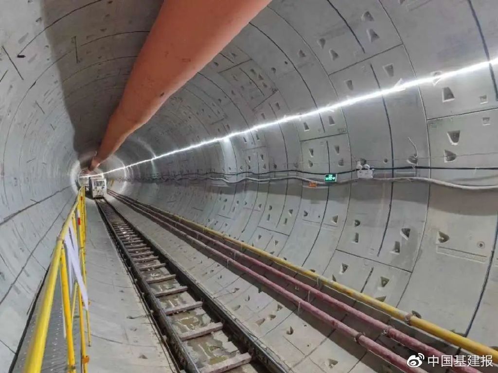 深圳地铁11号线二期项目顺利下穿老旧房屋群获表扬__财经头条
