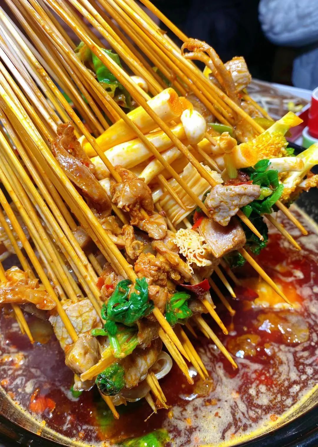 在长春吃涮串都去他家200多种超丰富红油锅底麻辣够味