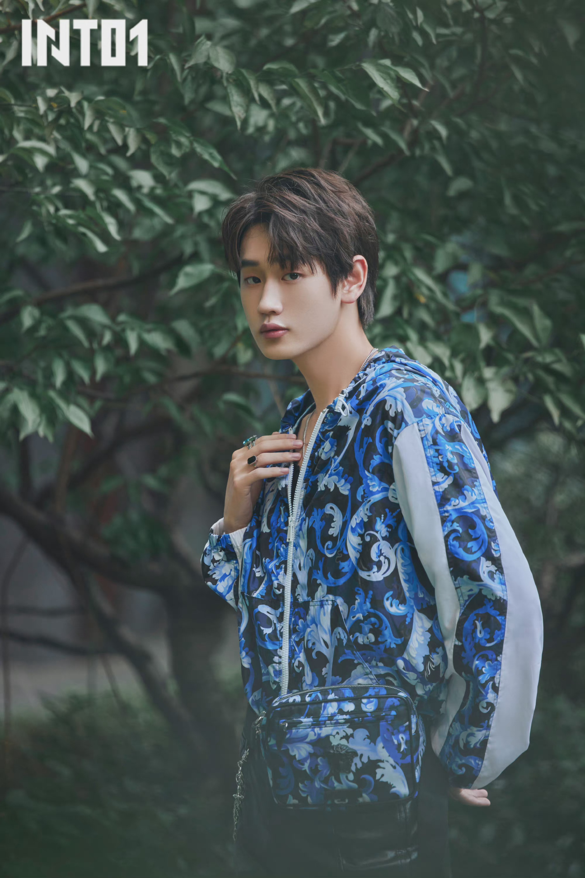 刘彰|《黑怕女孩》_高清图集_新浪网