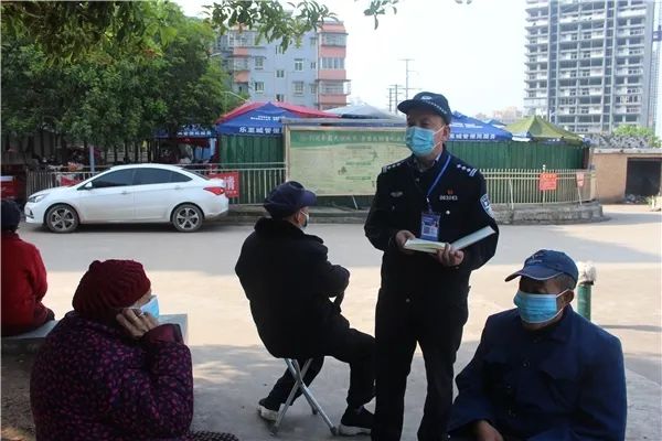 辖区5千余名居民,天网覆盖率达到98%,他是如何做到的?休闲区蓝鸢梦想 - Www.slyday.coM 辖区5千余名居民,天网覆盖率达到98%,他是如何做到的?休闲区蓝鸢梦想 - Www.slyday.coM