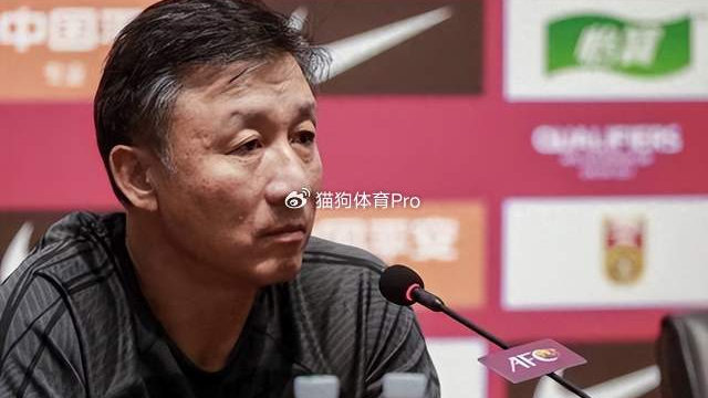 成耀东天才教头!2米高门将于金永继续出场,踢中锋震慑日韩|U23亚洲杯|中国队|比赛|中国国奥_新浪新闻