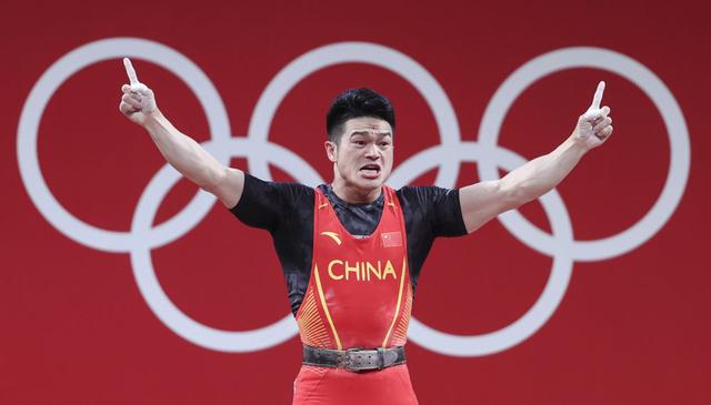 高清大图丨稳如磐石石智勇夺得举重男子73公斤冠军