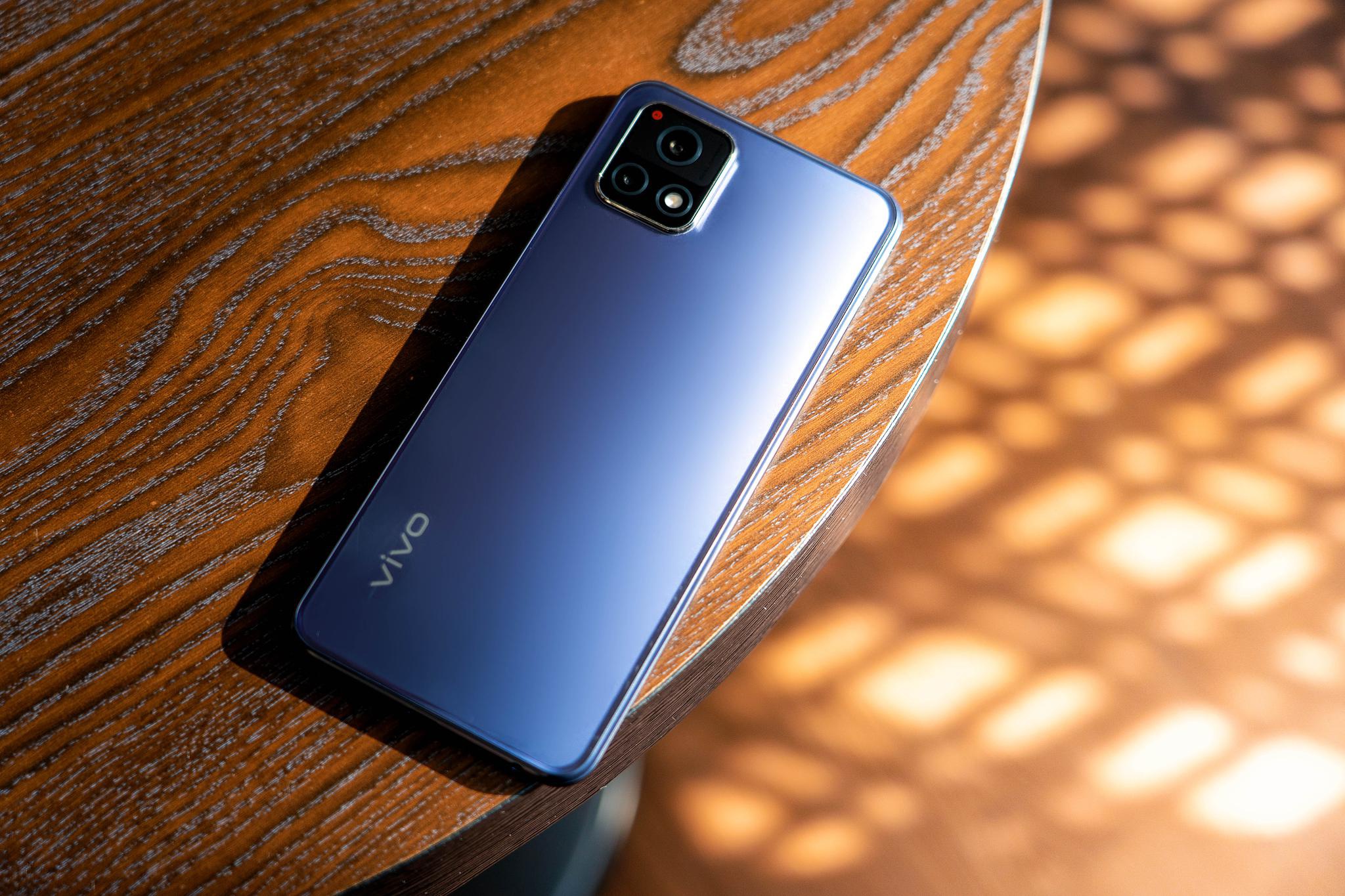 但是随着科技的发展和普及,现在vivo y52s这颗后置摄像头也是支持eis