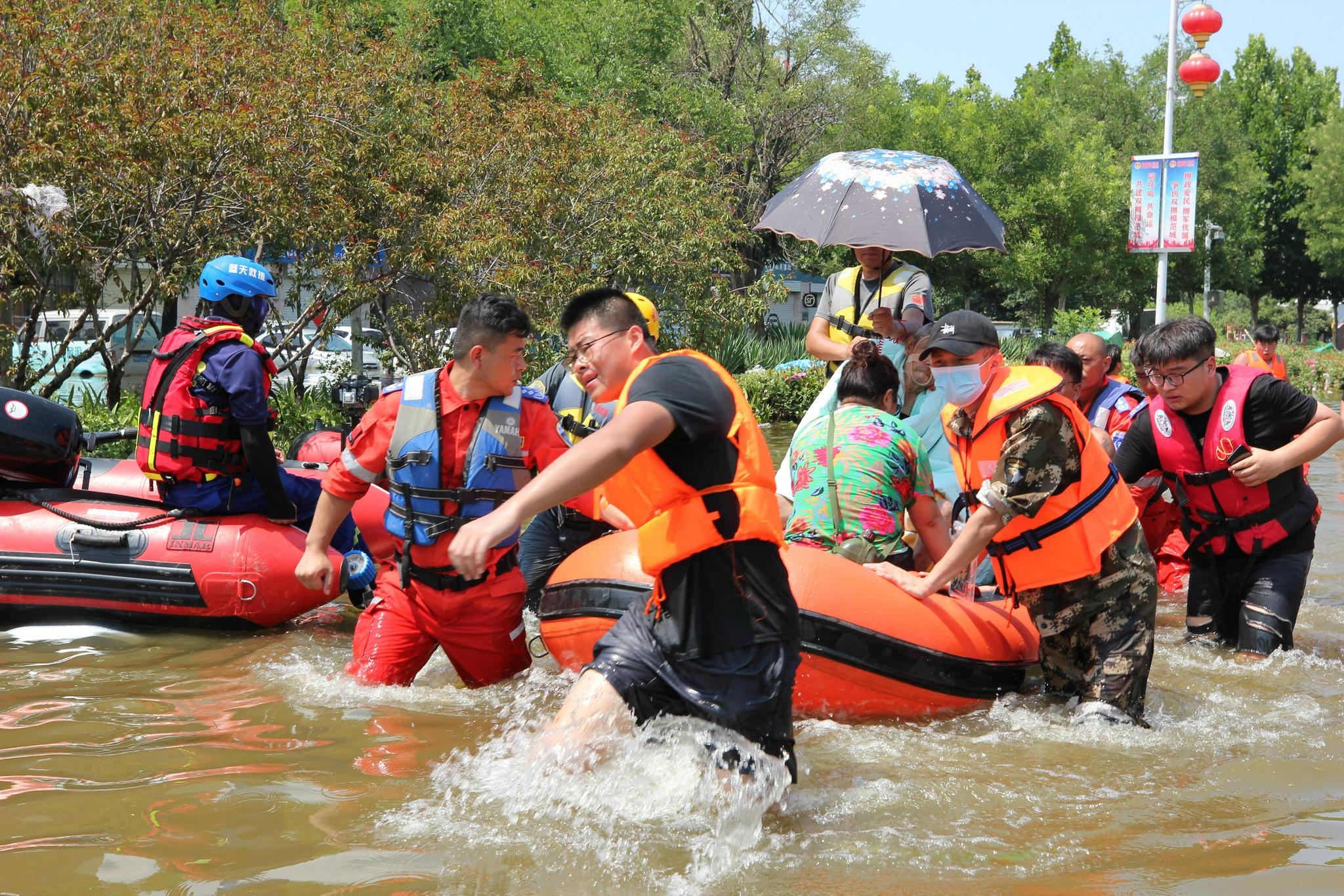 5万多名受困群众已安全转移|卫辉市|群众|救援_新浪新闻