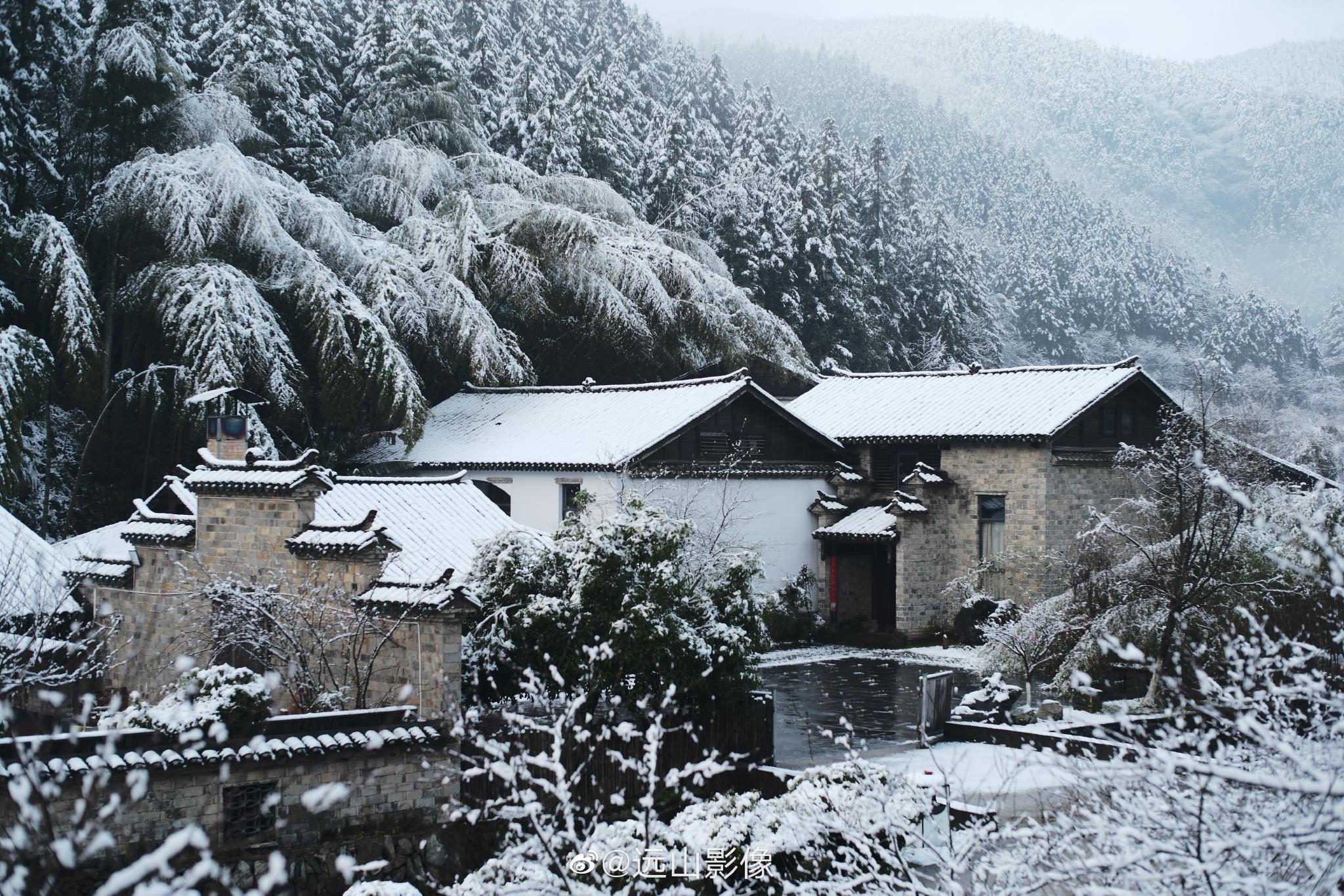 春雪后的景德镇真如堂如诗如画