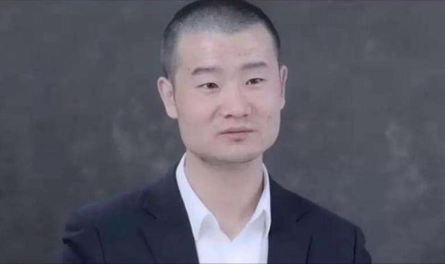 8年前那个跑到中东地区当雇佣兵的白晓保回国后现状如何