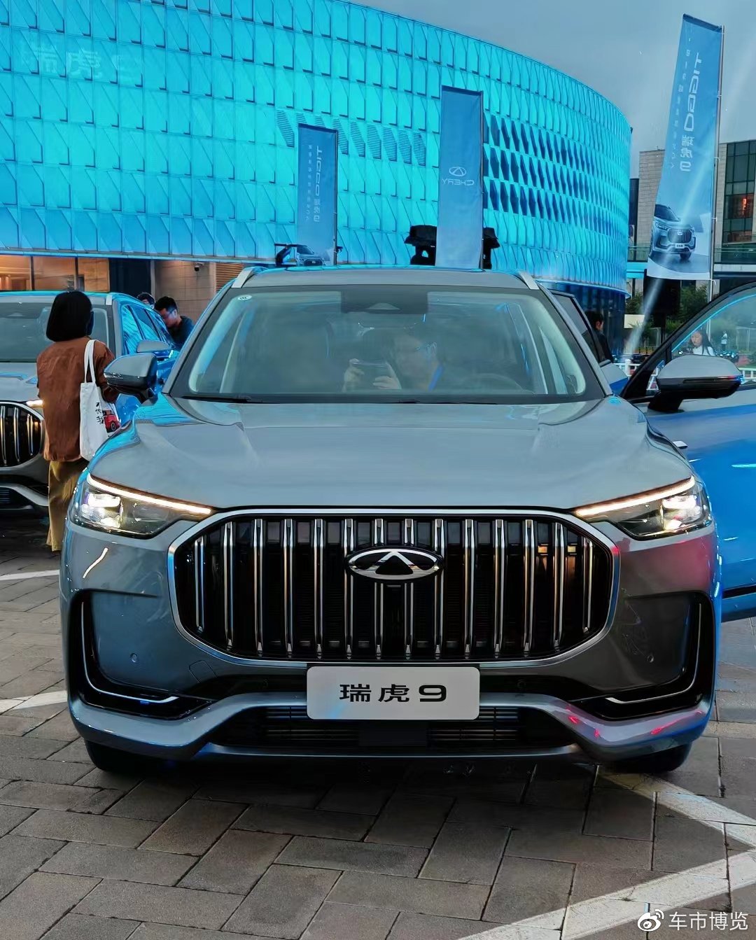 9大越级舒适3大旗舰品质20万级suv奇瑞tiggo瑞虎9全球上市
