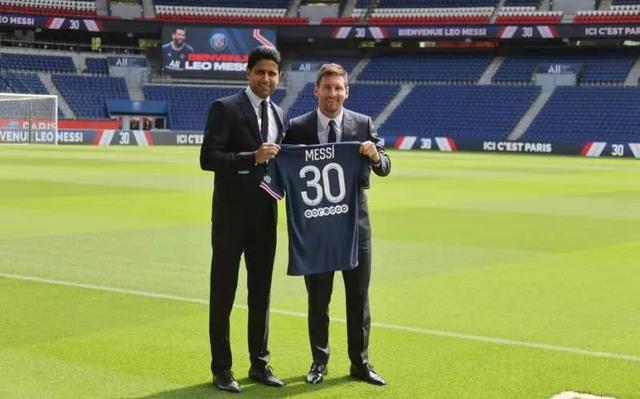 梅西签约巴黎圣日耳曼足球俱乐部