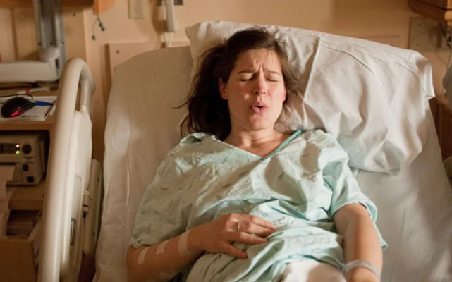 人类女性到底经历什么，为何在生命还有三分之一时就停止生育？休闲区蓝鸢梦想 - Www.slyday.coM