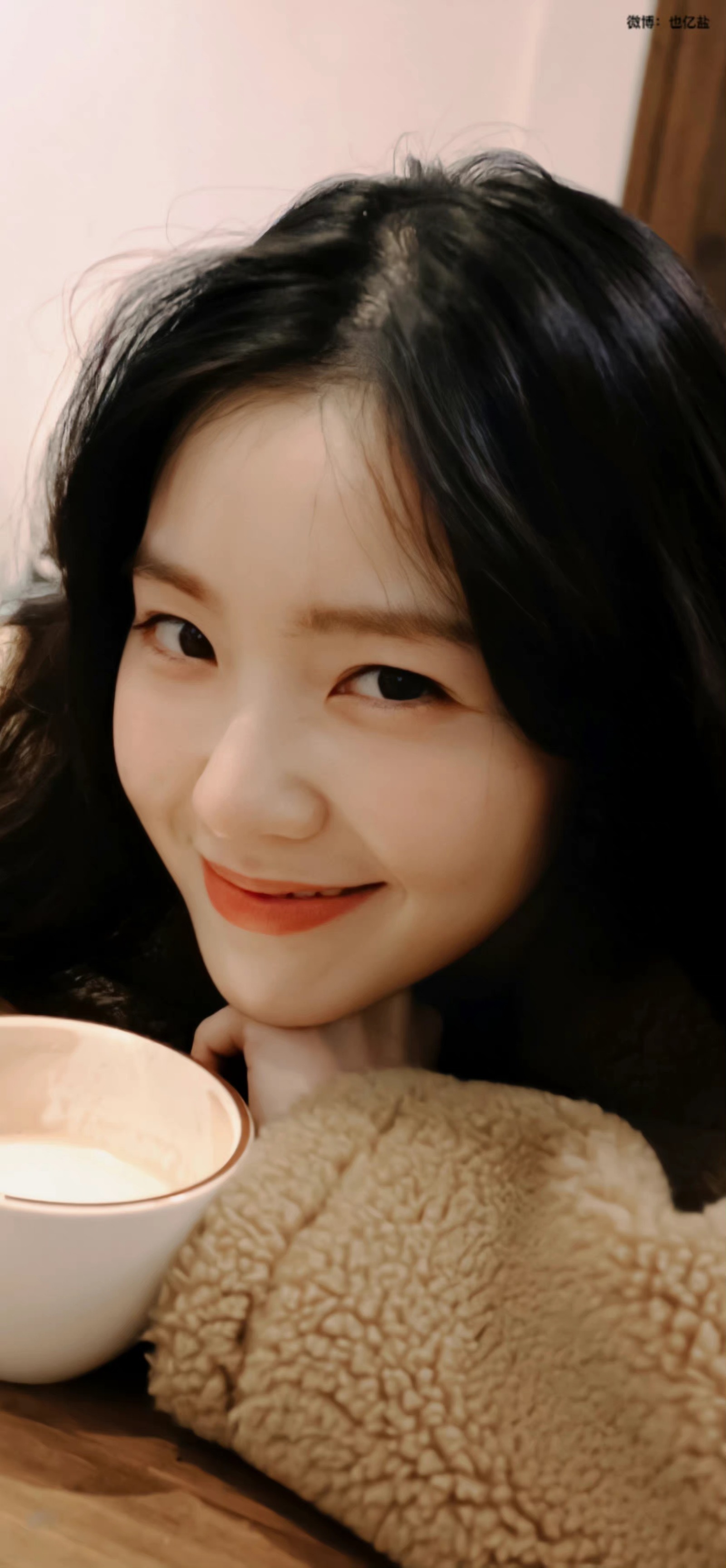 美美的裴珠泫手机壁纸