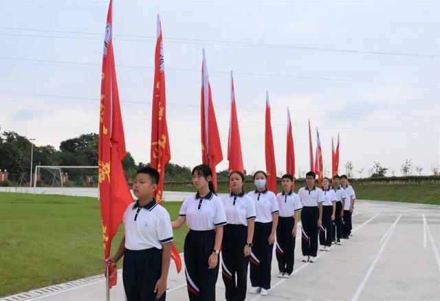 薪火相传育桃李继往开来续华章湖口县第三中学隆重举行2021年秋季开学