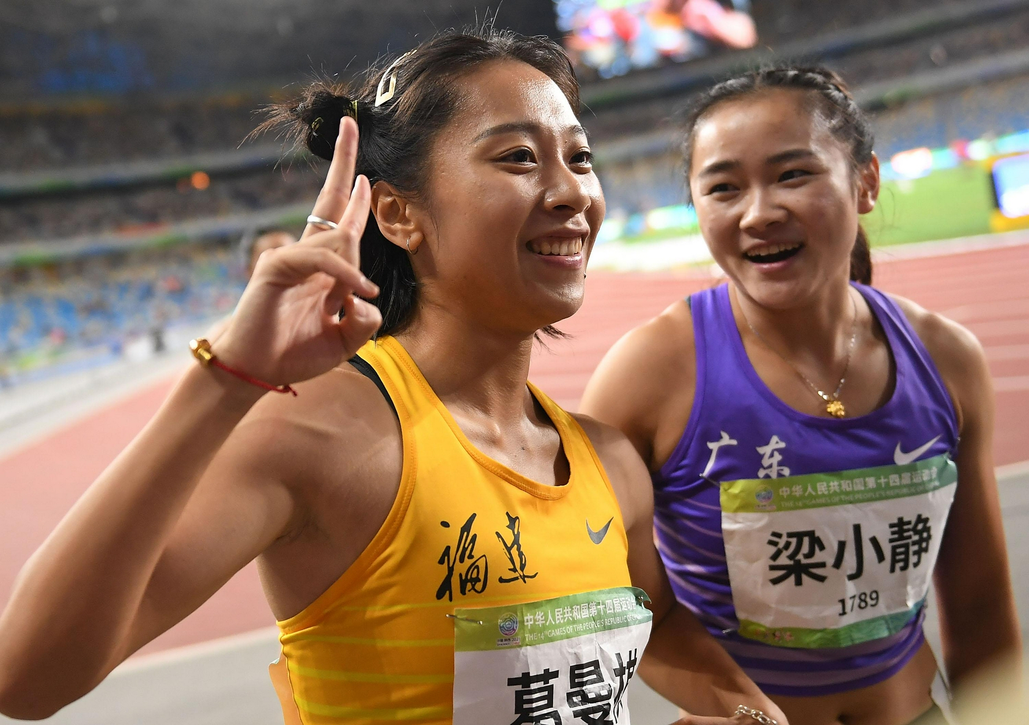 全运会女子百米决赛 葛曼棋以11秒22夺冠休闲区蓝鸢梦想 - Www.slyday.coM