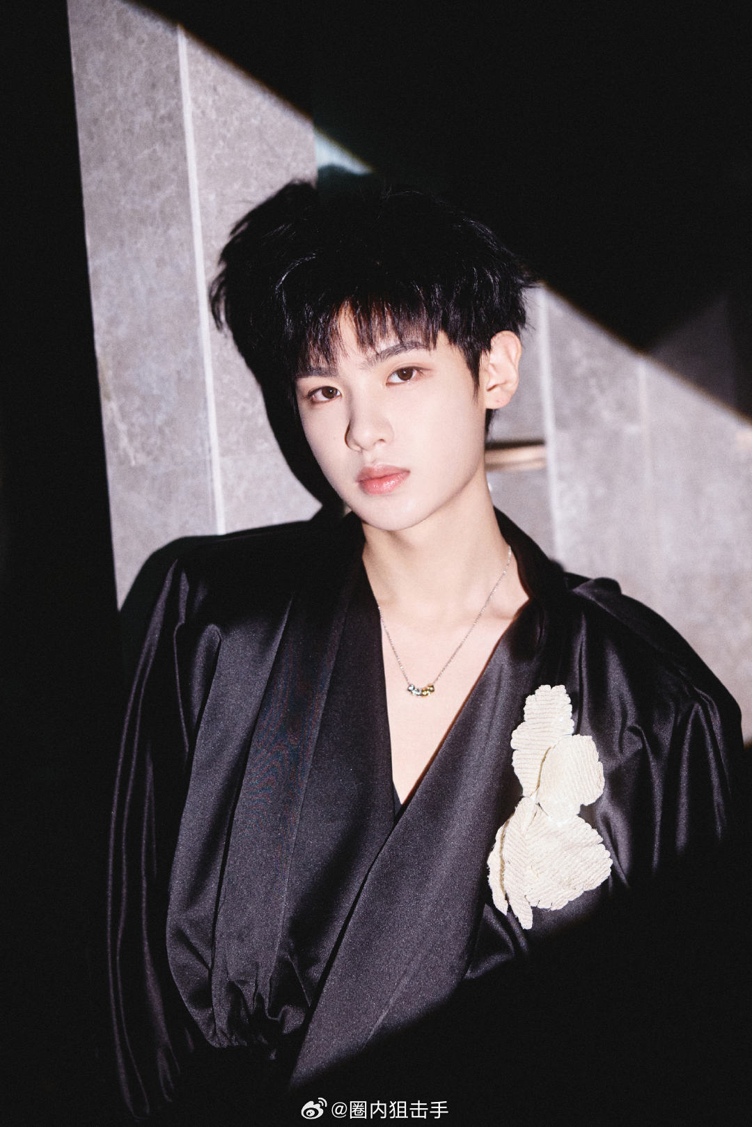 黄明昊在兰州演唱会上带来的《危险派对》