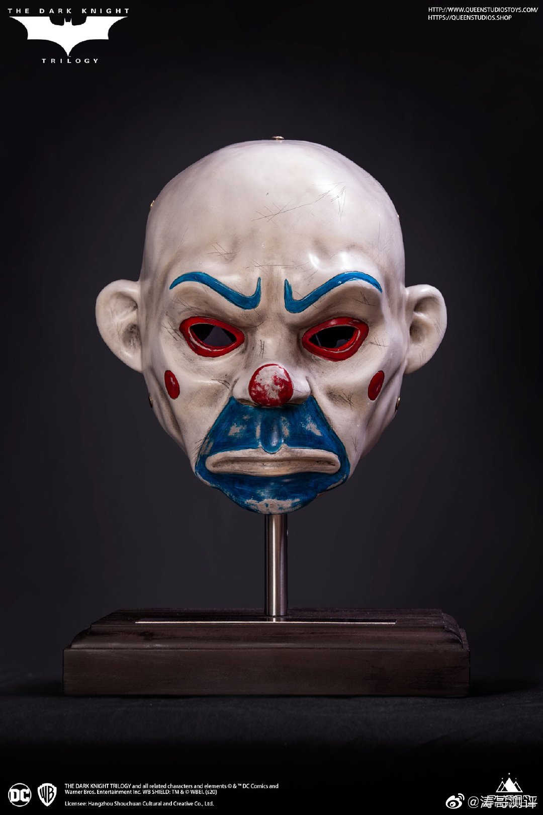 queen studios推出了一款《蝙蝠侠:黑暗骑士》版本的小丑面具__财经