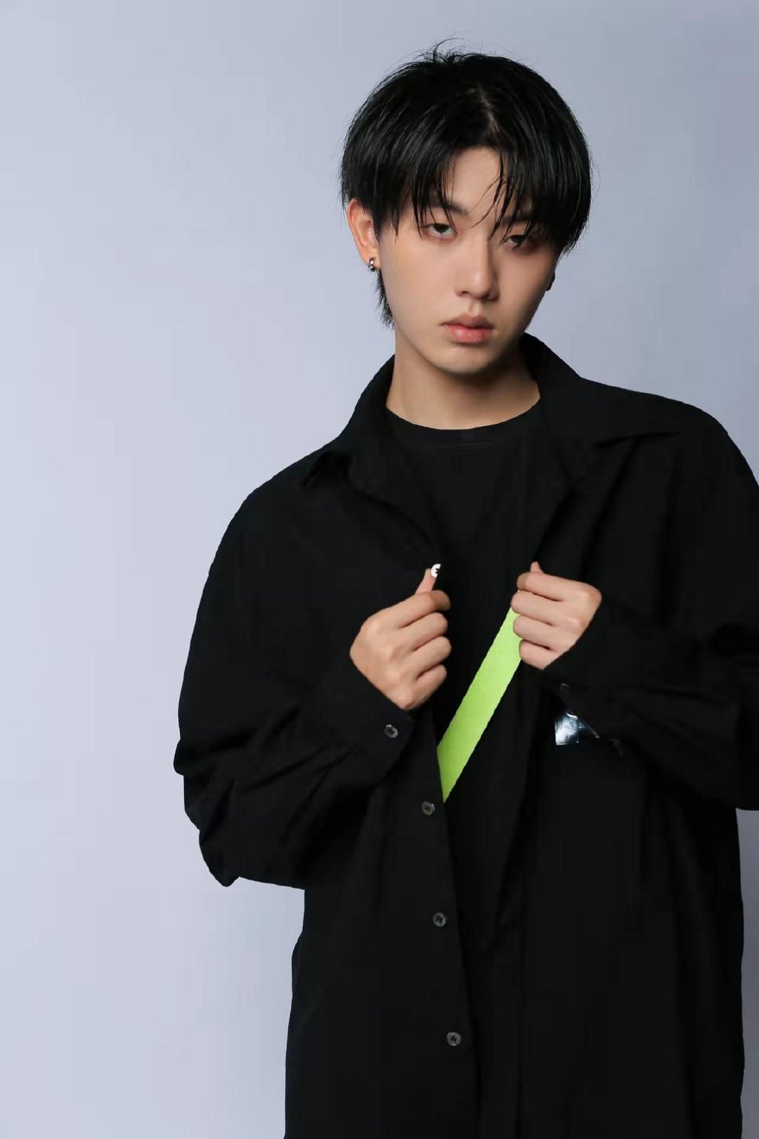 狙神小抠脚改名了粉丝表示支持期待他的精彩直播内容