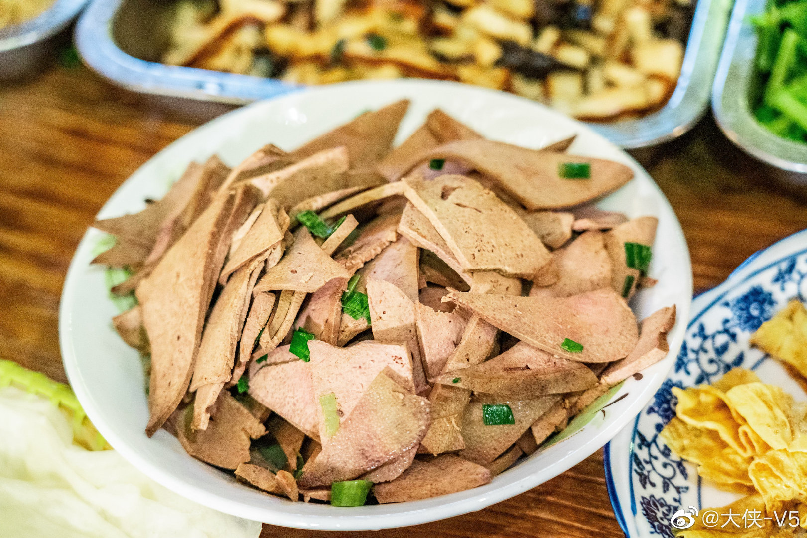 舌尖上的浙江 | 台州食饼筒，一卷家乡味