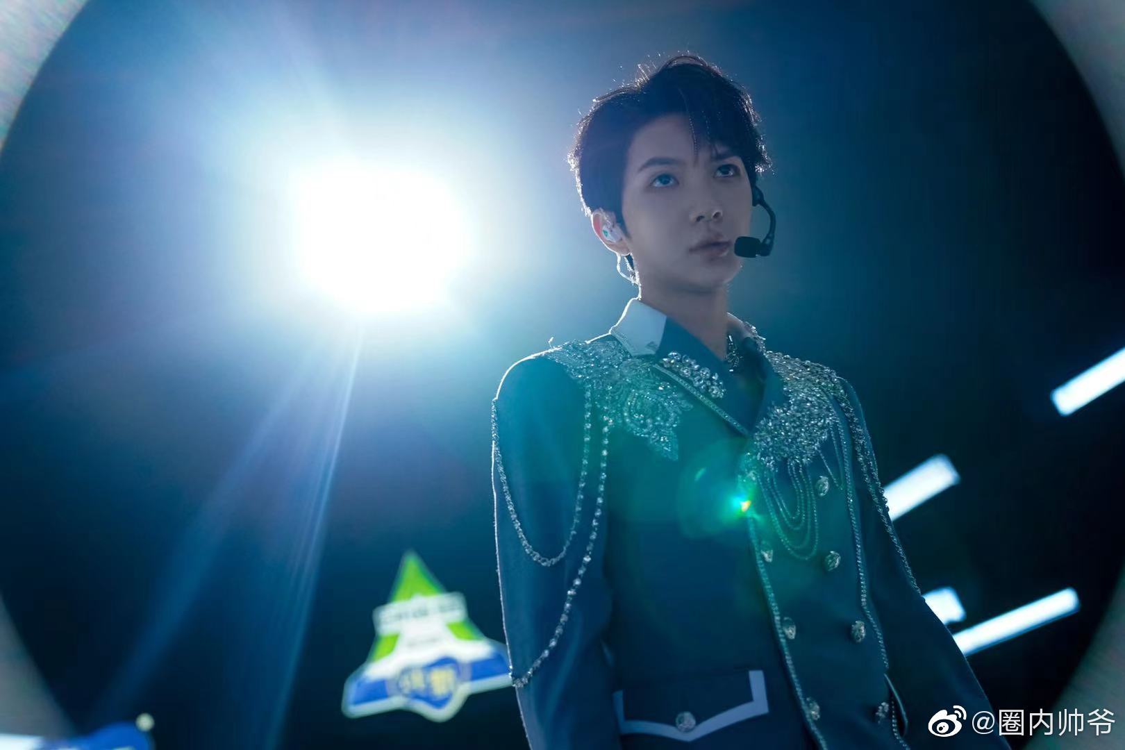 真的太喜欢何屹繁的低音了