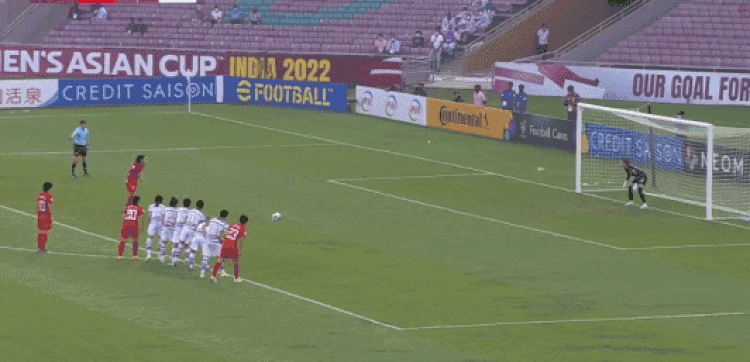 女足逆天夺冠!球迷比过年还快乐!最大功臣是这位“60后”休闲区蓝鸢梦想 - Www.slyday.coM 女足逆天夺冠!球迷比过年还快乐!最大功臣是这位“60后”休闲区蓝鸢梦想 - Www.slyday.coM