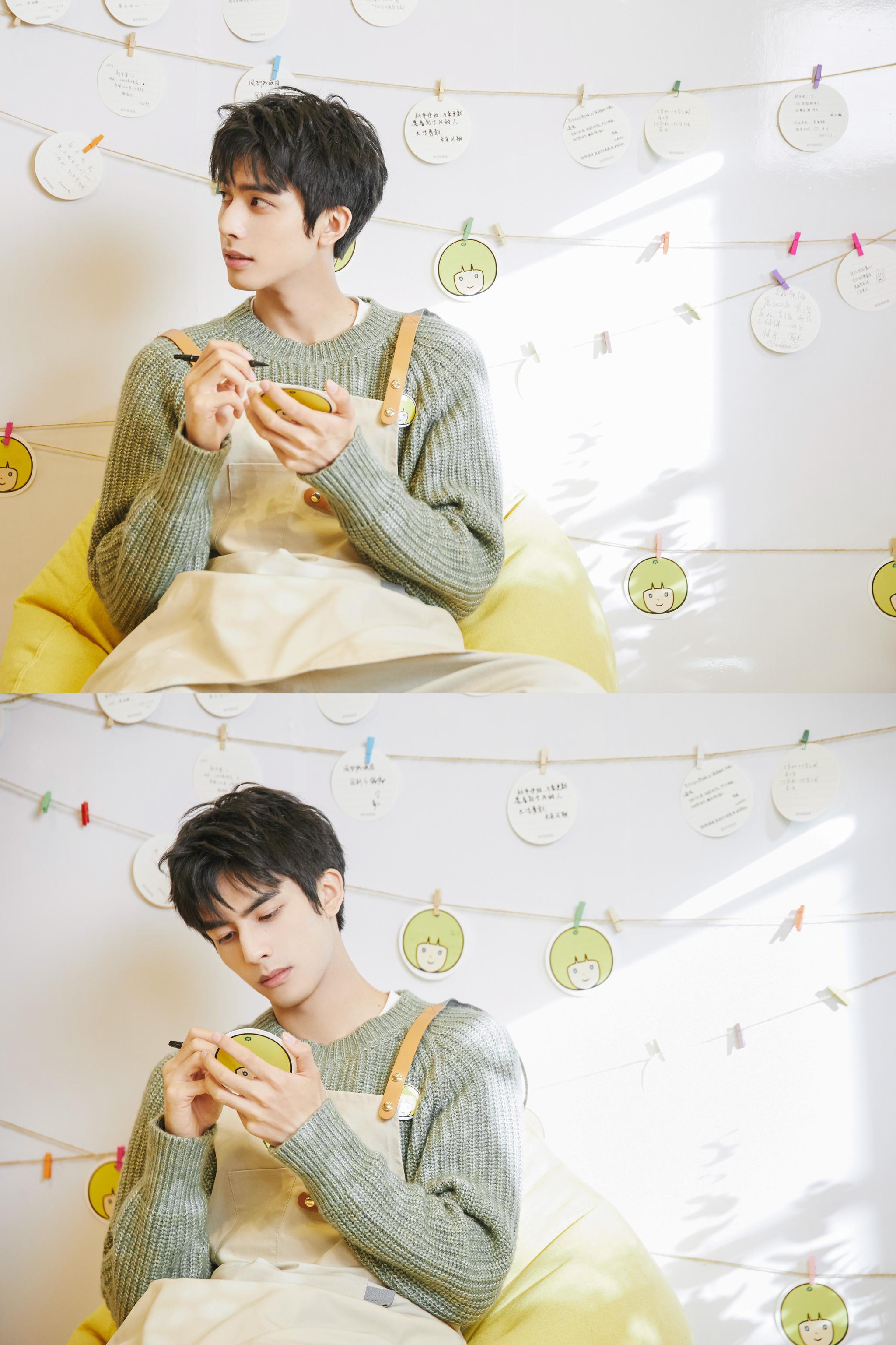 欢娱影视演员宋威龙99出席伊利优酸乳暖暖屋活动