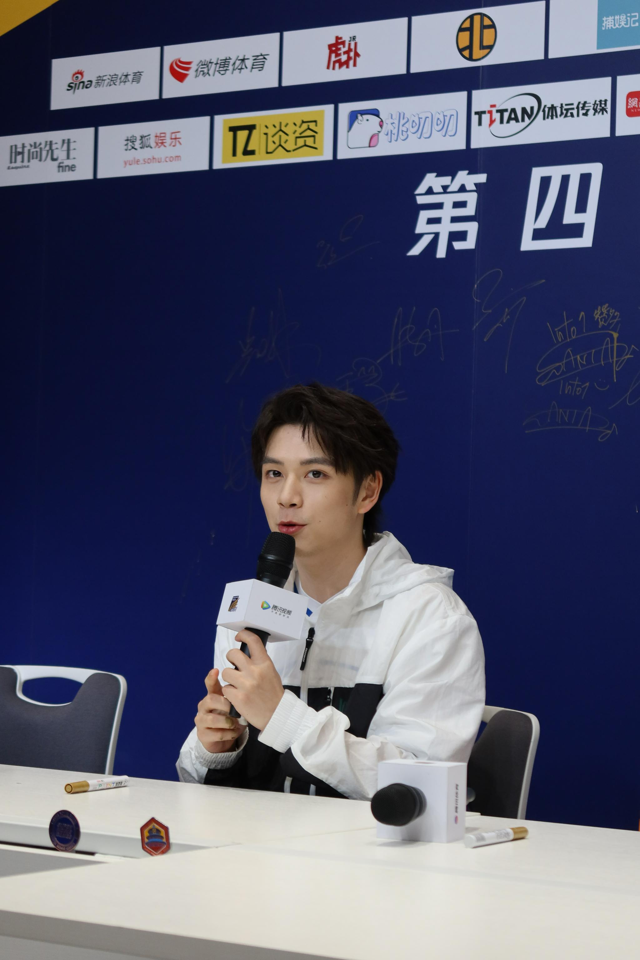 昨天没来得及发的吴海老师