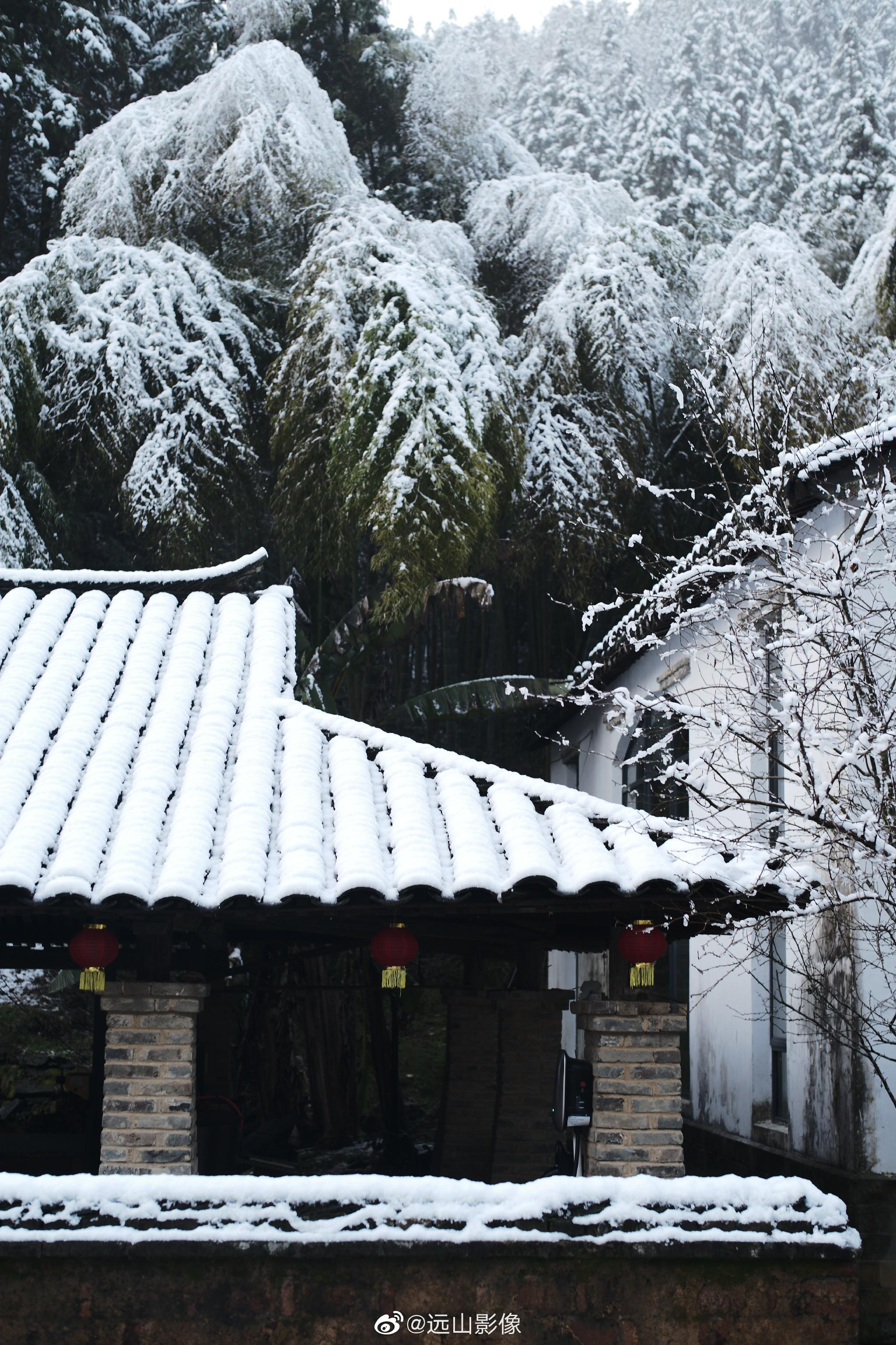 春雪后的景德镇真如堂如诗如画