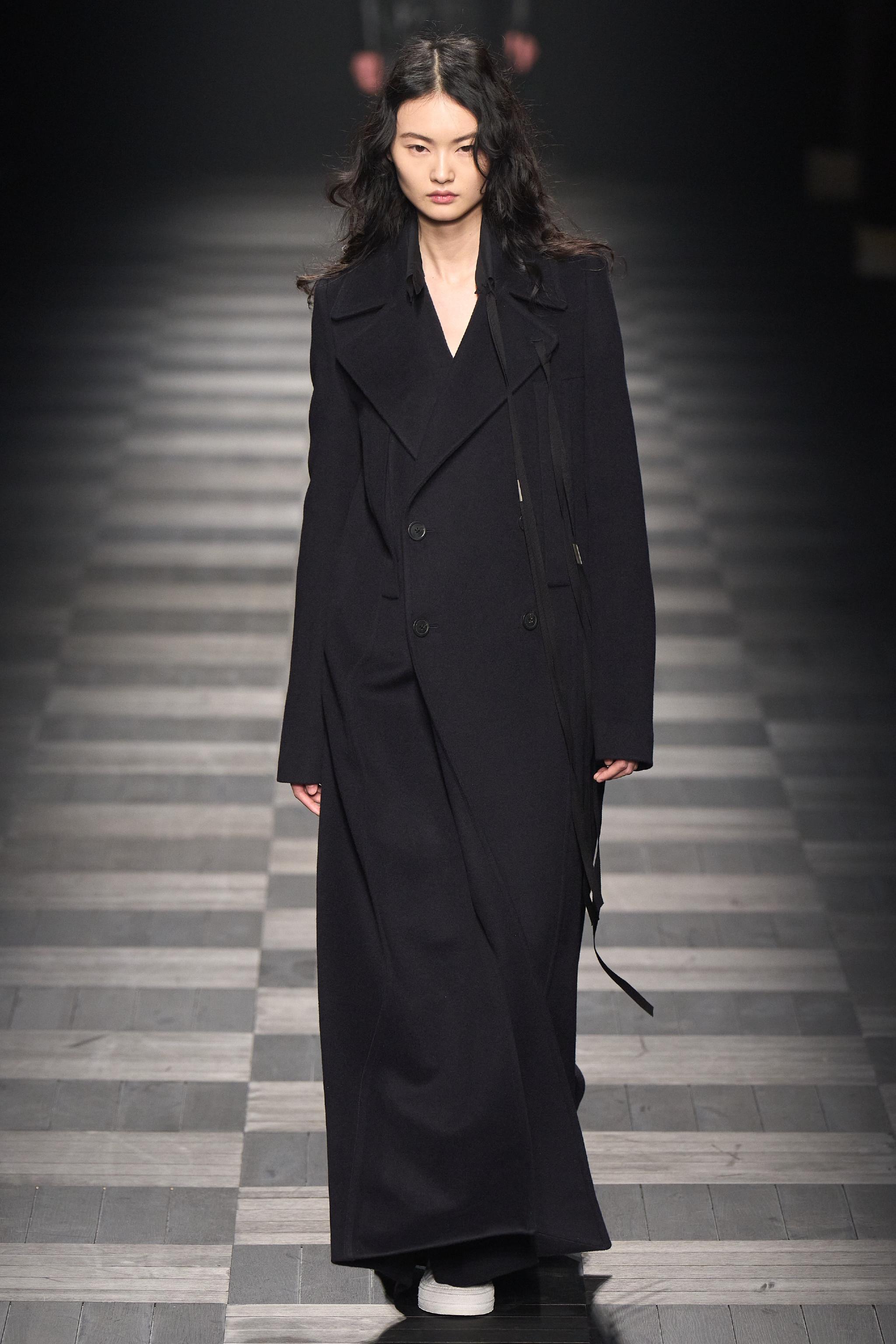 anndemeulemeester2022秋冬系列爱黑色