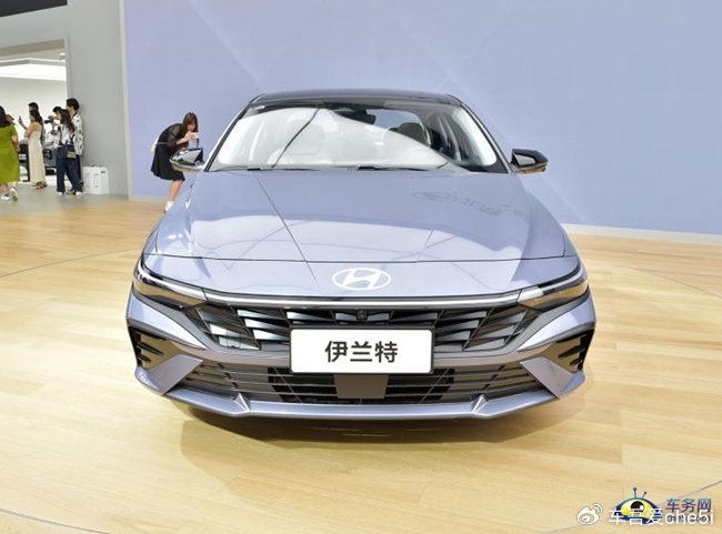 2023成都车展北京现代新款伊兰特上市售998万元起