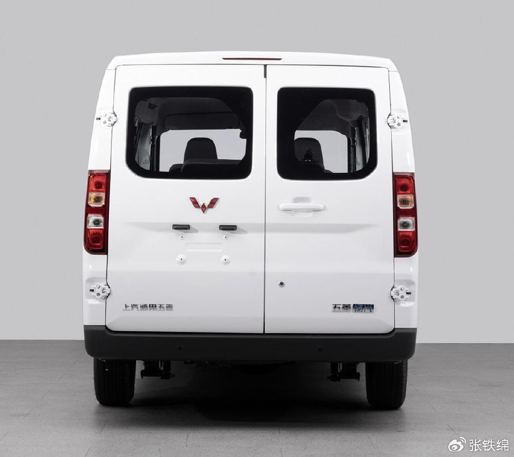 新款五菱扬光乘用版正式申报6座侧滑门车长4985mm