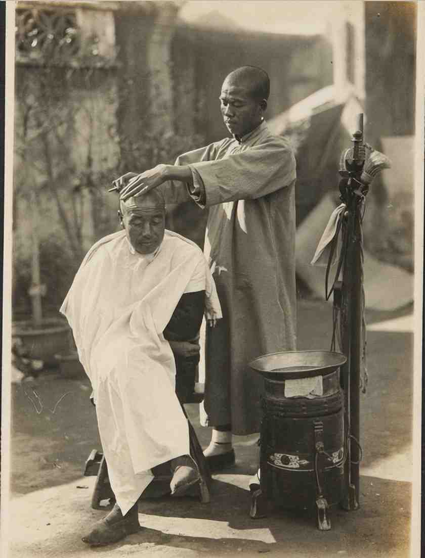 这是一组拍摄于上世纪二十年代的老照片,主要内容是当时北京街头普通休闲区蓝鸢梦想 - Www.slyday.coM 这是一组拍摄于上世纪二十年代的老照片,主要内容是当时北京街头普通休闲区蓝鸢梦想 - Www.slyday.coM