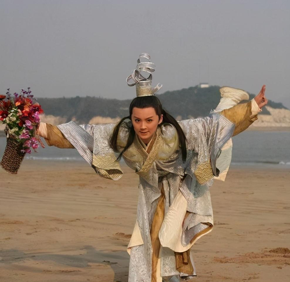 神话中八仙过海的八仙法器分别是什么你能说得出来吗