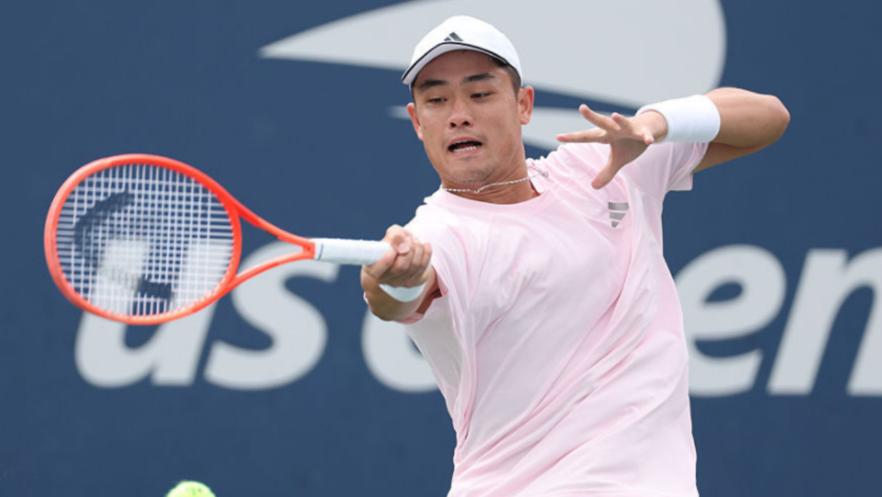 中国晋级首人！吴易昺3-0横扫沃尔顿 时隔3年重返美网第二轮