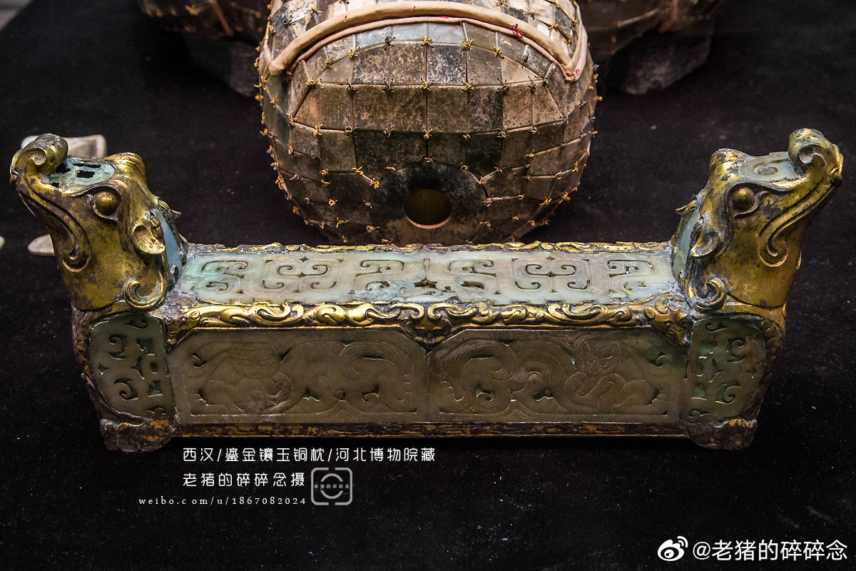 一组特别助眠的文物|古代各式枕头__财经头条