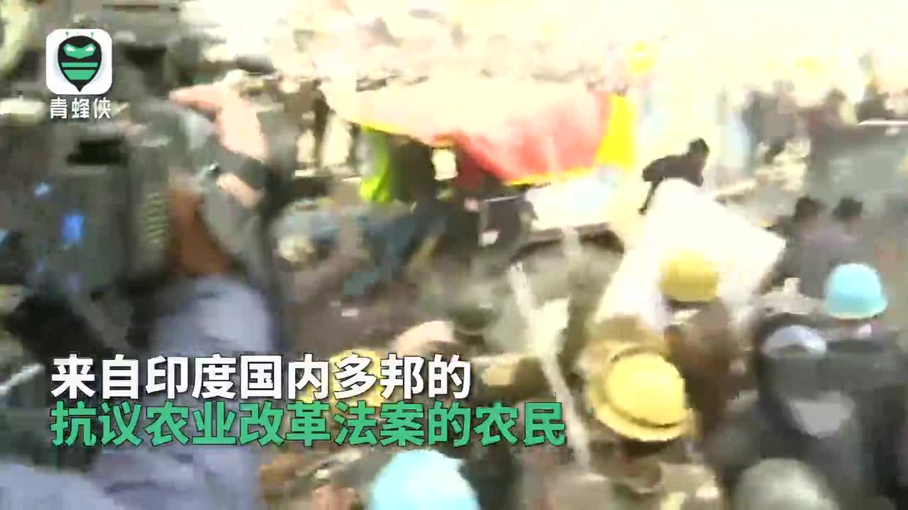 印度国庆日彻底乱套！数十万农民冲进首都新德里，引发大规模暴力抗议活动休闲区蓝鸢梦想 - Www.slyday.coM