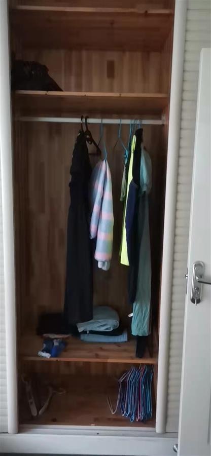 武汉女子快递上现侮辱字眼:不要补偿 只想知道谁干的休闲区蓝鸢梦想 - Www.slyday.coM 武汉女子快递上现侮辱字眼:不要补偿 只想知道谁干的休闲区蓝鸢梦想 - Www.slyday.coM