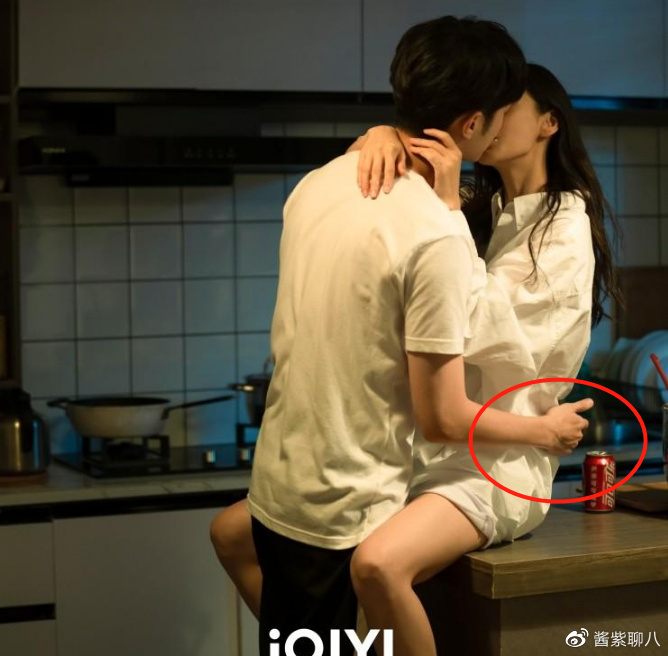 因手太规矩获赞的01年小奶狗,对孟子义的一个动作体现高情商休闲区蓝鸢梦想 - Www.slyday.coM 因手太规矩获赞的01年小奶狗,对孟子义的一个动作体现高情商休闲区蓝鸢梦想 - Www.slyday.coM