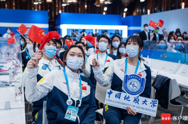 新海南记者带你看冬奥｜冬奥会圆满闭幕 北京新闻中心喜庆氛围浓休闲区蓝鸢梦想 - Www.slyday.coM