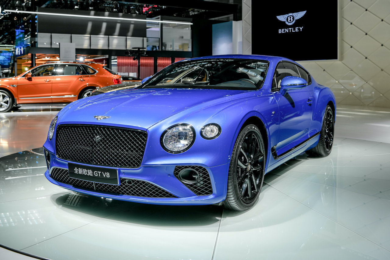 这些才是真正的豪车,细数大湾区车展宾利展台的超豪华阵容