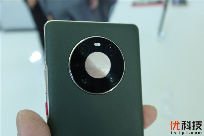 华为mate40 rs 保时捷设计特别声明:以上文章内容仅代