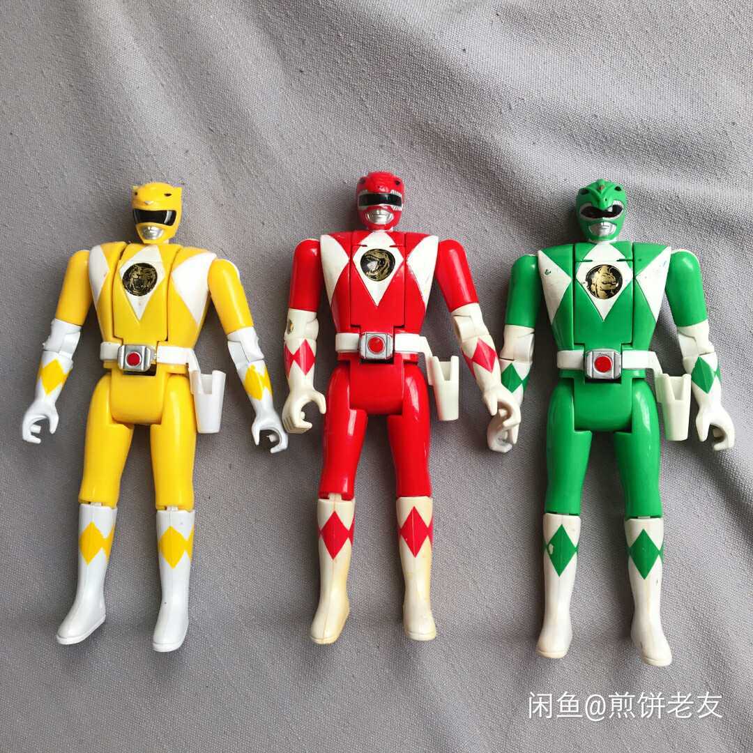 老版万代恐龙战队翻头人玩具737373,可有多少人还记得这一系列