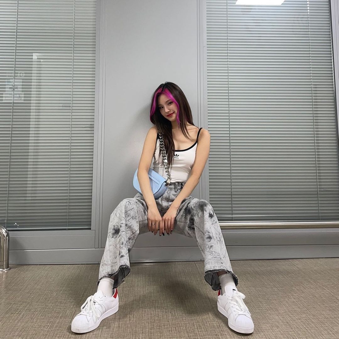 girl crush 和精神小妹只差一手发型_高清图集_新浪网