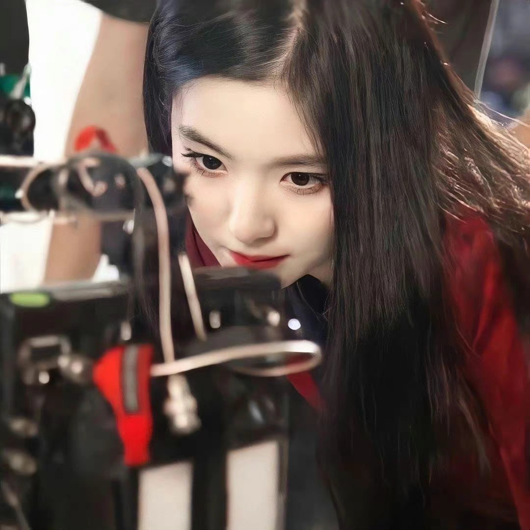 裴珠泫用脸霸凌全世界!