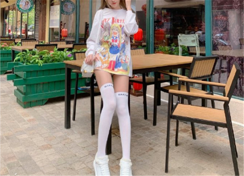 天赐当陪玩遇皮克桃气疯晒美照态度大变这豆腐腰奶棍腿绝了