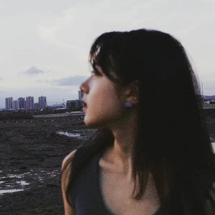 宝藏女孩赵今麦头像