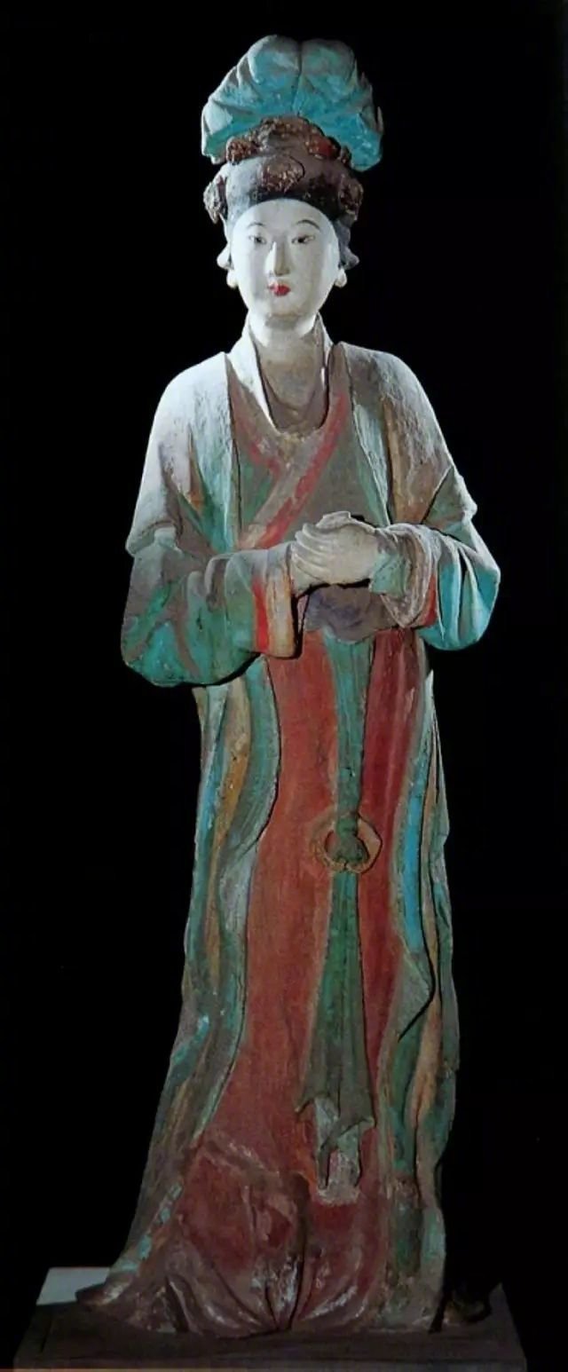 晋祠圣母殿的宋代侍女像